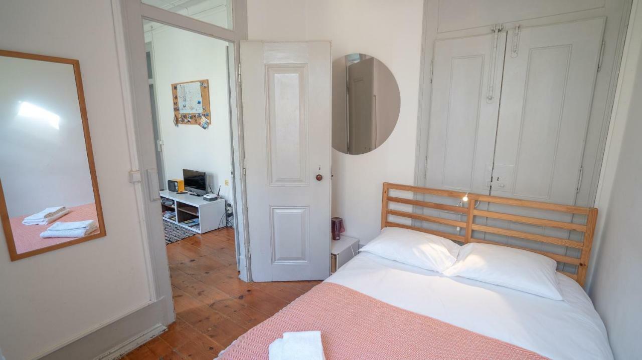Comfy @ Chiado Apartment ลิสบอน ภายนอก รูปภาพ